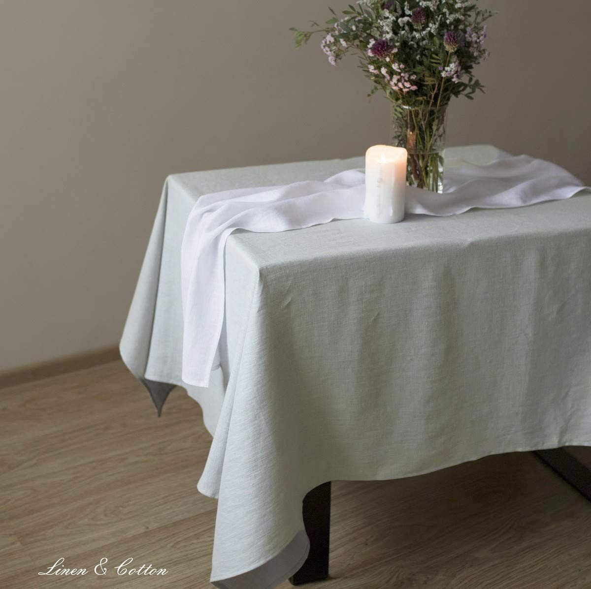 Omgoods - Leren Tafelkleed van 100% Linnen in Lichtgrijs (140 x 140 cm)
