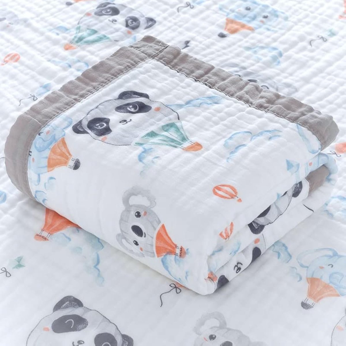 Omgoods - Baby Deken van 6-Laags Mousseline Katoen - 110x110 cm - Zacht en Ademend - Astronaut Design