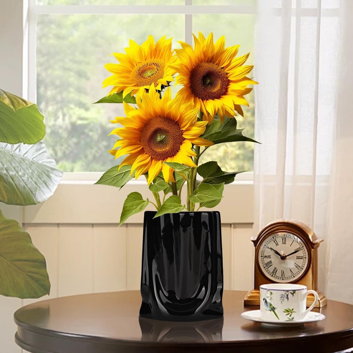SnelShoppen - Zwarte Keramische Vazen, Kleine Vaasje 18 cm, Voor Moderne Woonkamer Decoratie, Bloemenvase voor Tulpen, Rustieke Tafel Decoratie, Zwart