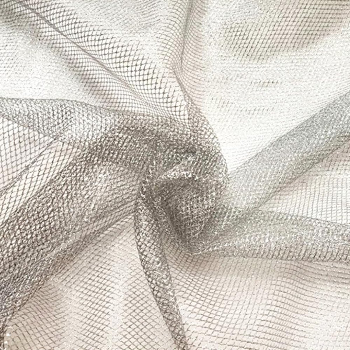 stoffen gaas, tule, 1 yard x 160 cm, kledingstof, decoratieve stof, tule, gaasstof, voor doe-het-zelf naaien, knutselen, cadeaupakket, bruidsjurk, sluier, hoofddeksels, zilver