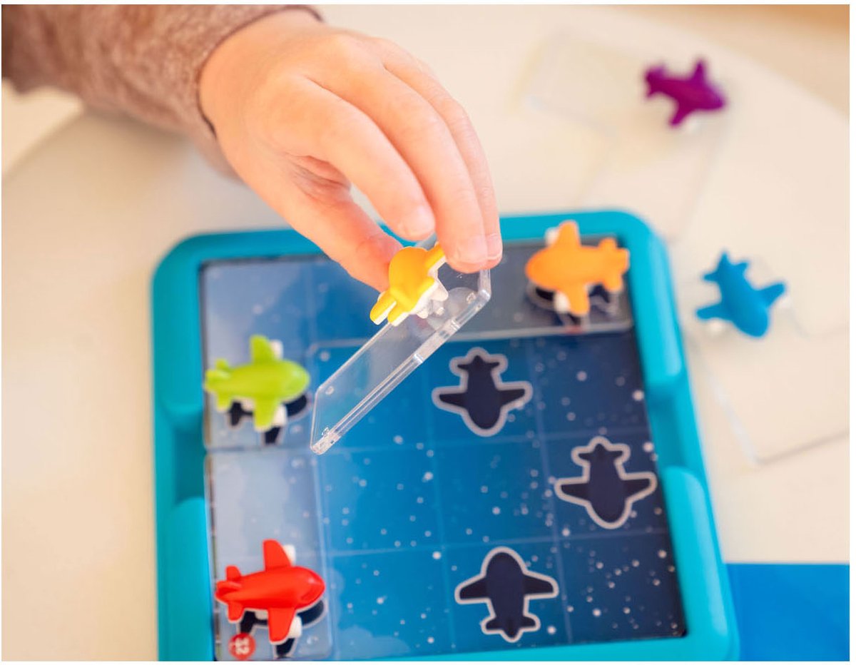 SmartGames Take Off - Logisch Denkspel & Reispuzzel - 60 Opdrachten met Vliegtuigen - Educatief Solospel voor Kinderen en Volwassenen - Vanaf 5 Jaar — cadeau in Spellen & Speelgoed - foto 5