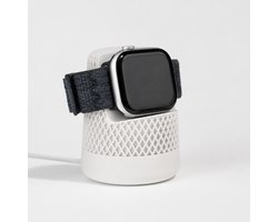 Skushy Apple Watch Oplaadstandaard HomePod Design - Apple Watch Houder - Laadstation - Nachtkastje Dock - Bureau Docking Station - Oplaadhouder - Kabel Organizer - Magnetische Oplader Houder - Smartwatch Stand - Wit