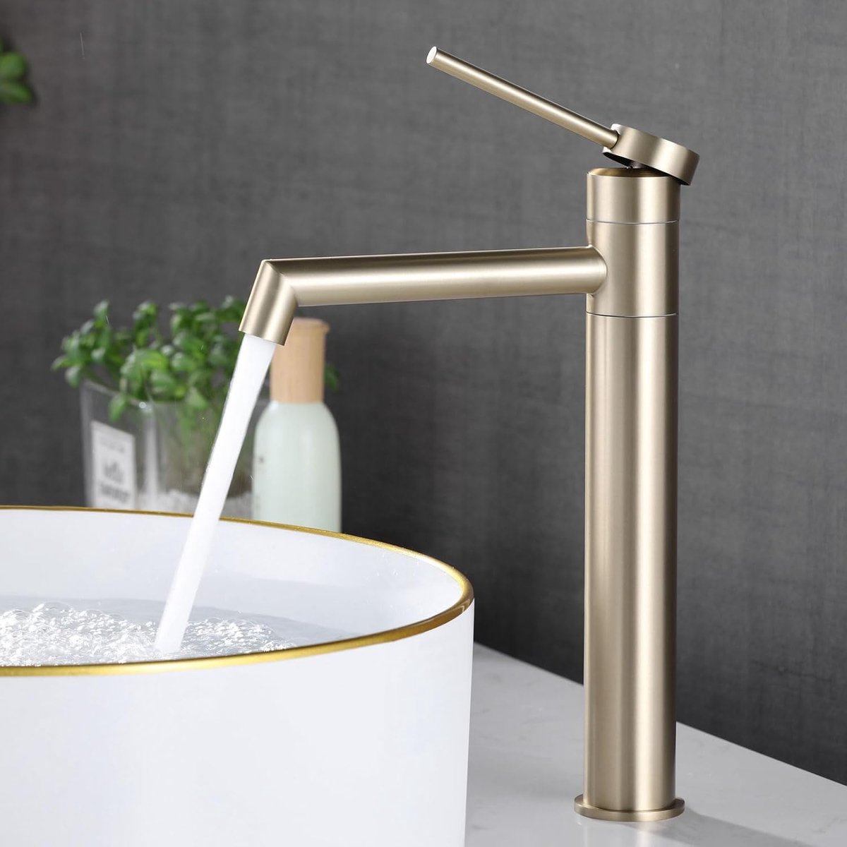 Washbasin faucet high gold - ShopVlot
