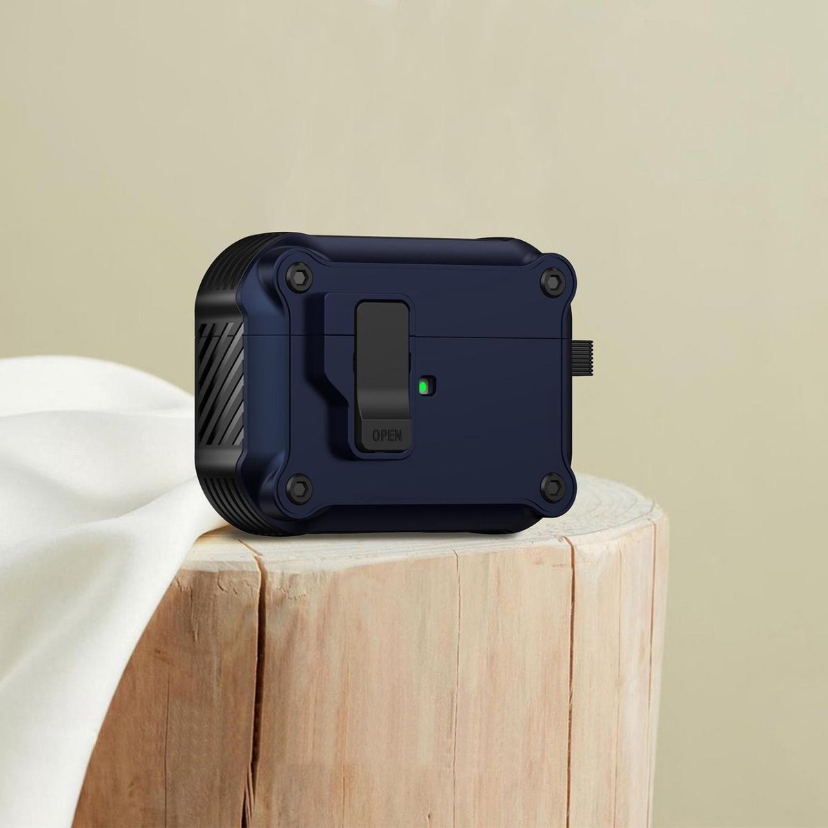 Mobigear Hoesje geschikt voor Apple AirPods Pro 3 Hoesje | Mobigear Armor Clip - Blauw
