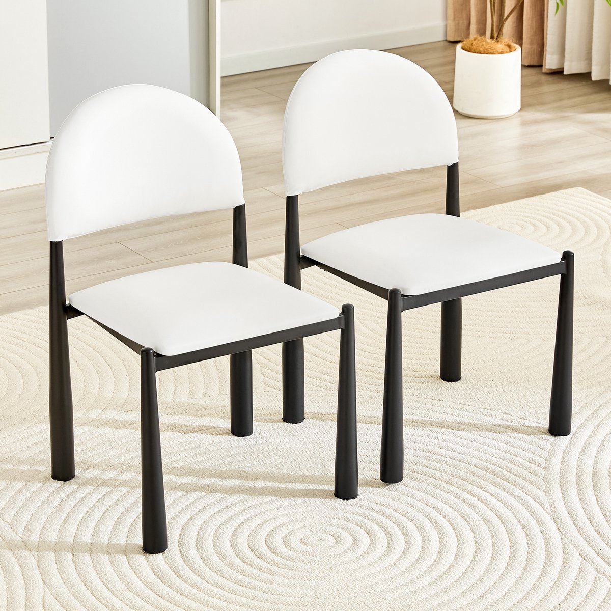 Eetkamerstoelen - Set van 2 - Moderne Eetkamerstoel Set - Gestoffeerde Eetkamerstoel - Halfronde Rugleuning - PU Leren Stoel - Keukenstoel - Woonkamerstoel - Eetkamerstoel met Metalen Poten - Stoel voor Eetkamer en Keuken - Wit