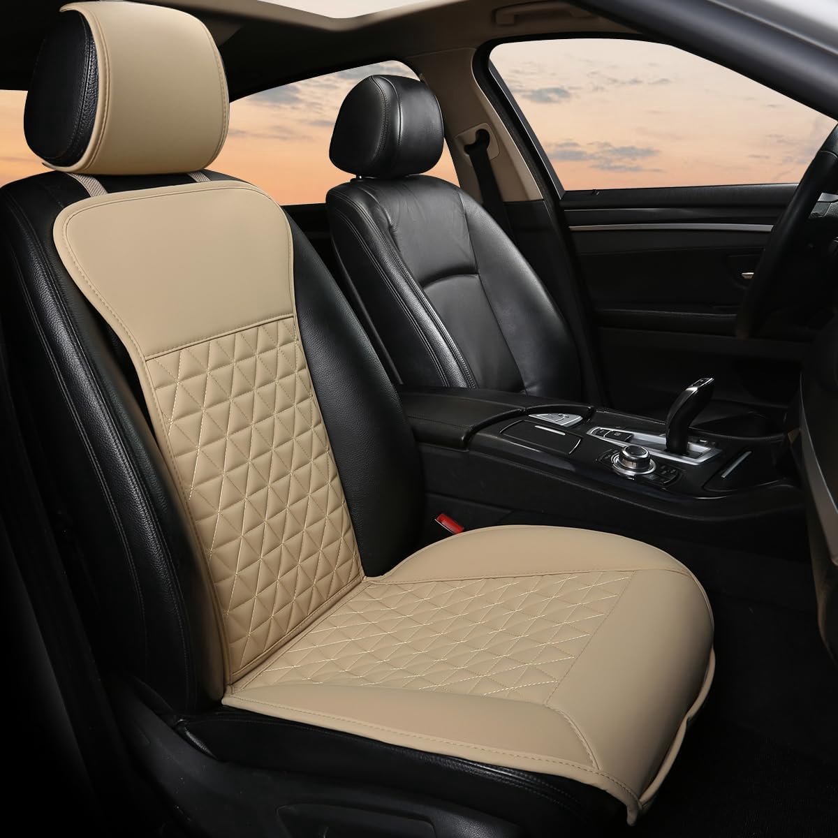 Panther PU Lederen Autostoelhoes Compatibel met 95% auto's Beige - 1 Stuk