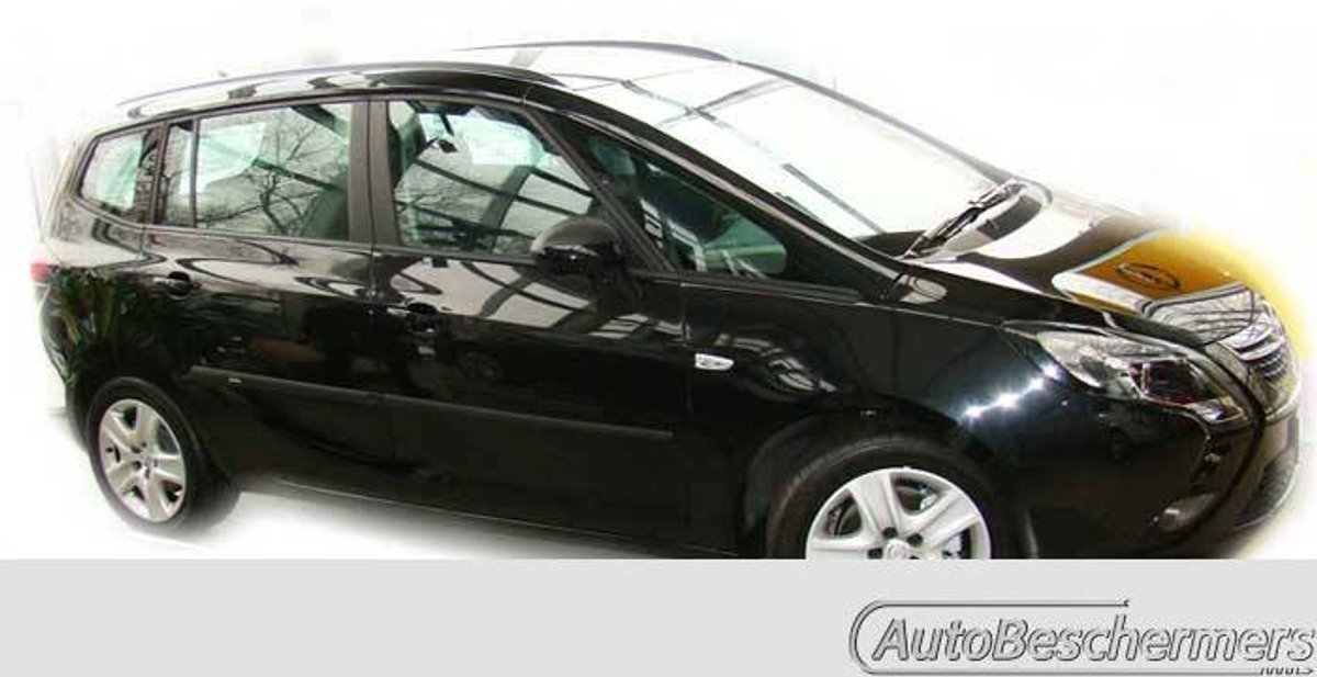Stootlijsten set zwart voor Opel Zafira Tourer 01.2012-. De stootstrips zijn zelfklevend. Set a 4 stuks (#1416)