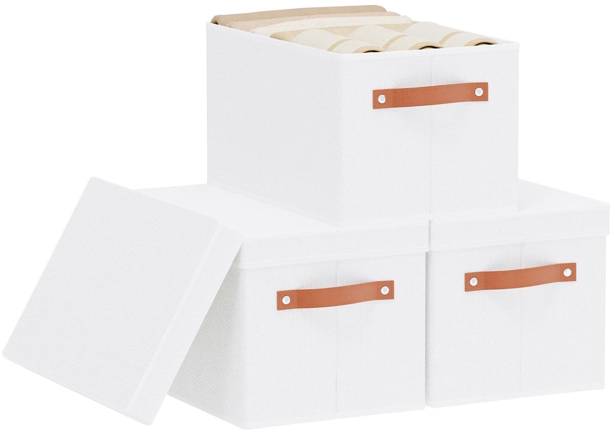 Omgoods - Set van 3 Opbergdozen - Witte Stofdozen met Deksel - Voor Kleding en Boeken