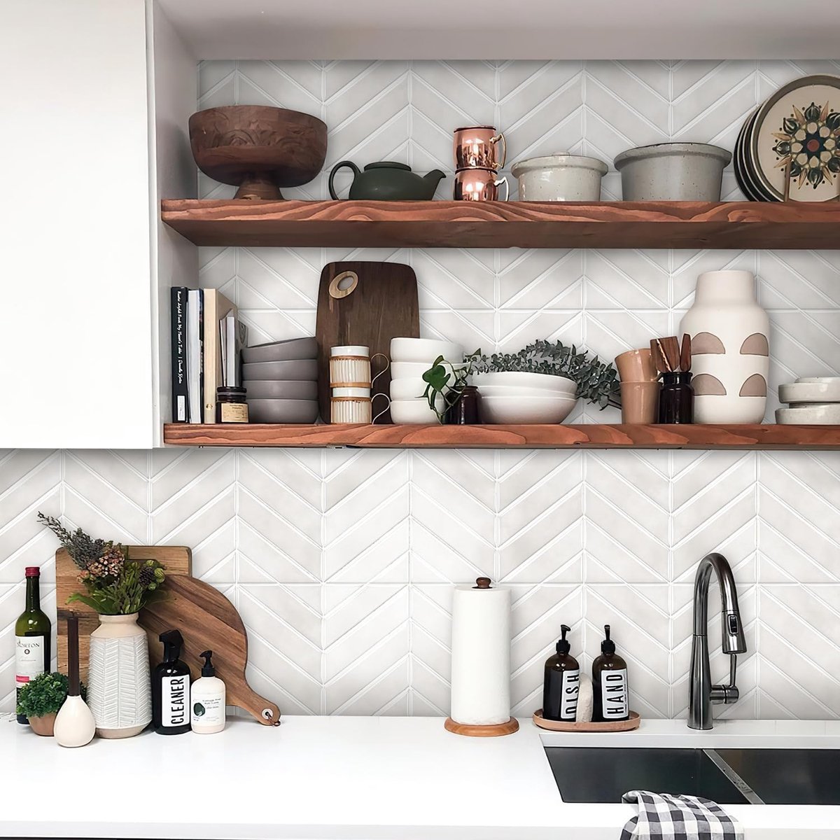Tegelstickers, 23 x 29 cm x 10 stuks, crèmewit, visgraatpatroon, zelfklevend, waterdicht, spatbescherming, stickers voor keuken, badkamer, muur