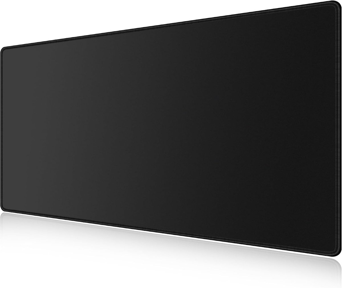 SnelShoppen - XXL Zwart Gaming Muismat - Laptop Desk Pad - Desk Mat 1000 x 550 x 3 mm - Duurzaam met Geweven Randen - Perfect voor Gamers en Thuiswerk