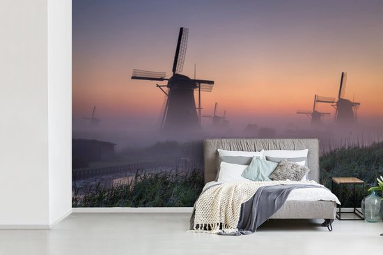 Brouillard aux moulins à vent hollandais de Kinderdijk lors d'un lever de soleil papier peint photo vinyle 360x240 cm - Tirage photo sur papier peint