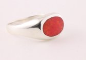 Ovale hoogglans zilveren ring met rode koraal steen - maat 18
