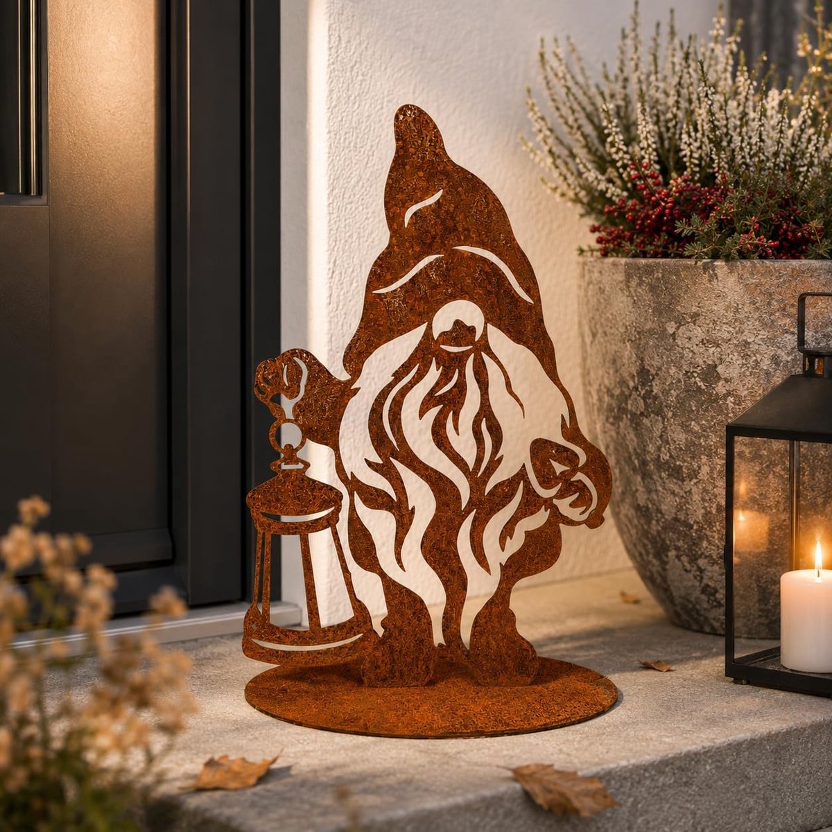Stalen design roestfiguur tuinfiguur dwerg 40 cm winterkabouter leuke tuindecoratie van roestmetaal, decoratie roestlook, roestfiguren dieren,