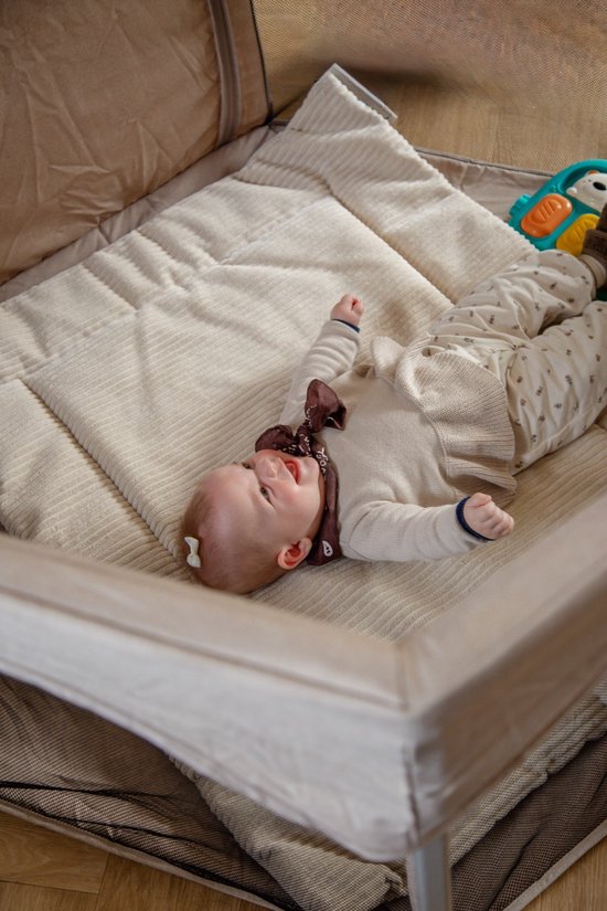Mamaloes Boris Beige 6-Hoekige Inklapbare Baby Box ML040608 van Mamaloes — afbeelding 3