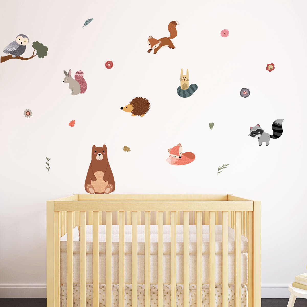 Ambiance Sticker Muurstickers - Scandinavische dieren: beer en vrienden - transparante achtergrond - 45x40cm Multi color
