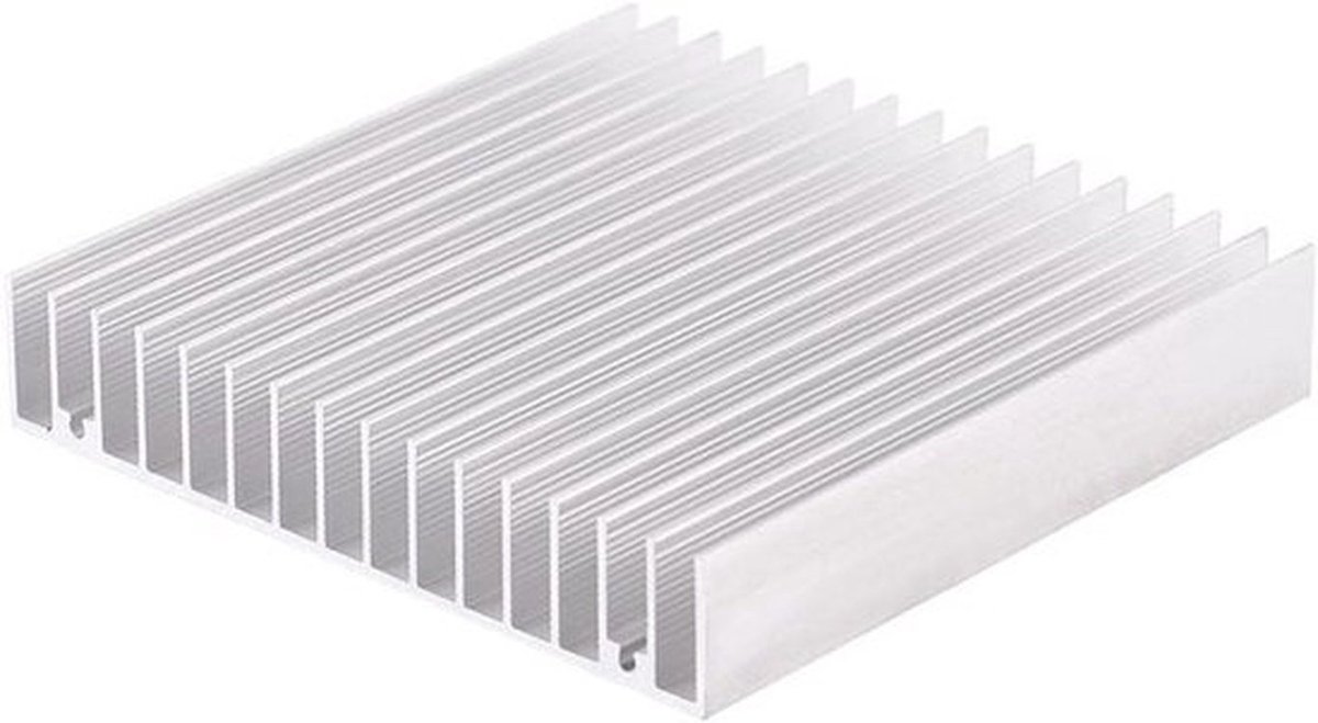 Aluminium koellichaam van 100 x 100 x 18 mm met goede thermische geleidbaarheid voor effectieve warmteafvoer en optimale koeling in elektronische toepassingen