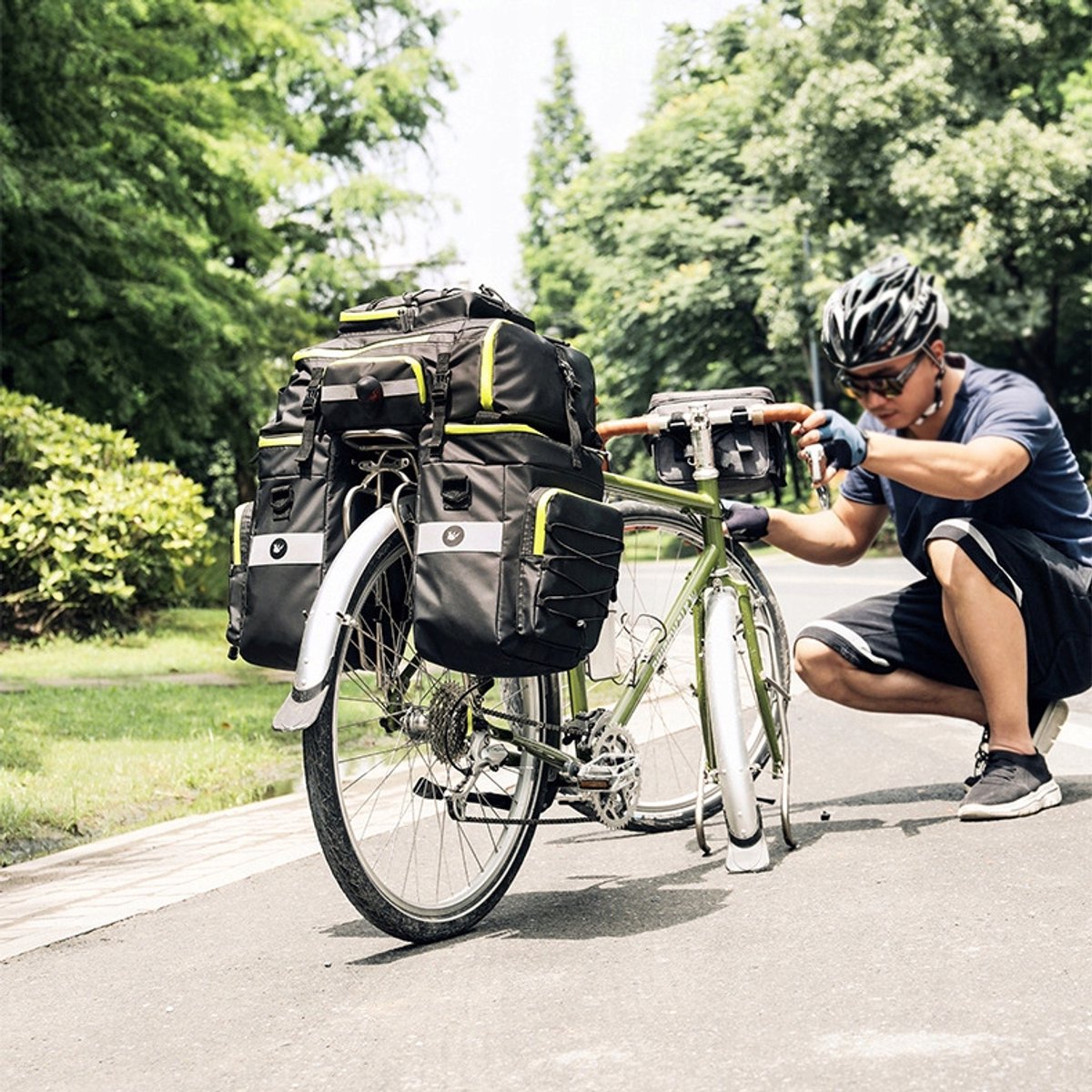 3-in-1 Fietstas: 65L Bagagedrager Fietstas, Rugzak & Schoudertas