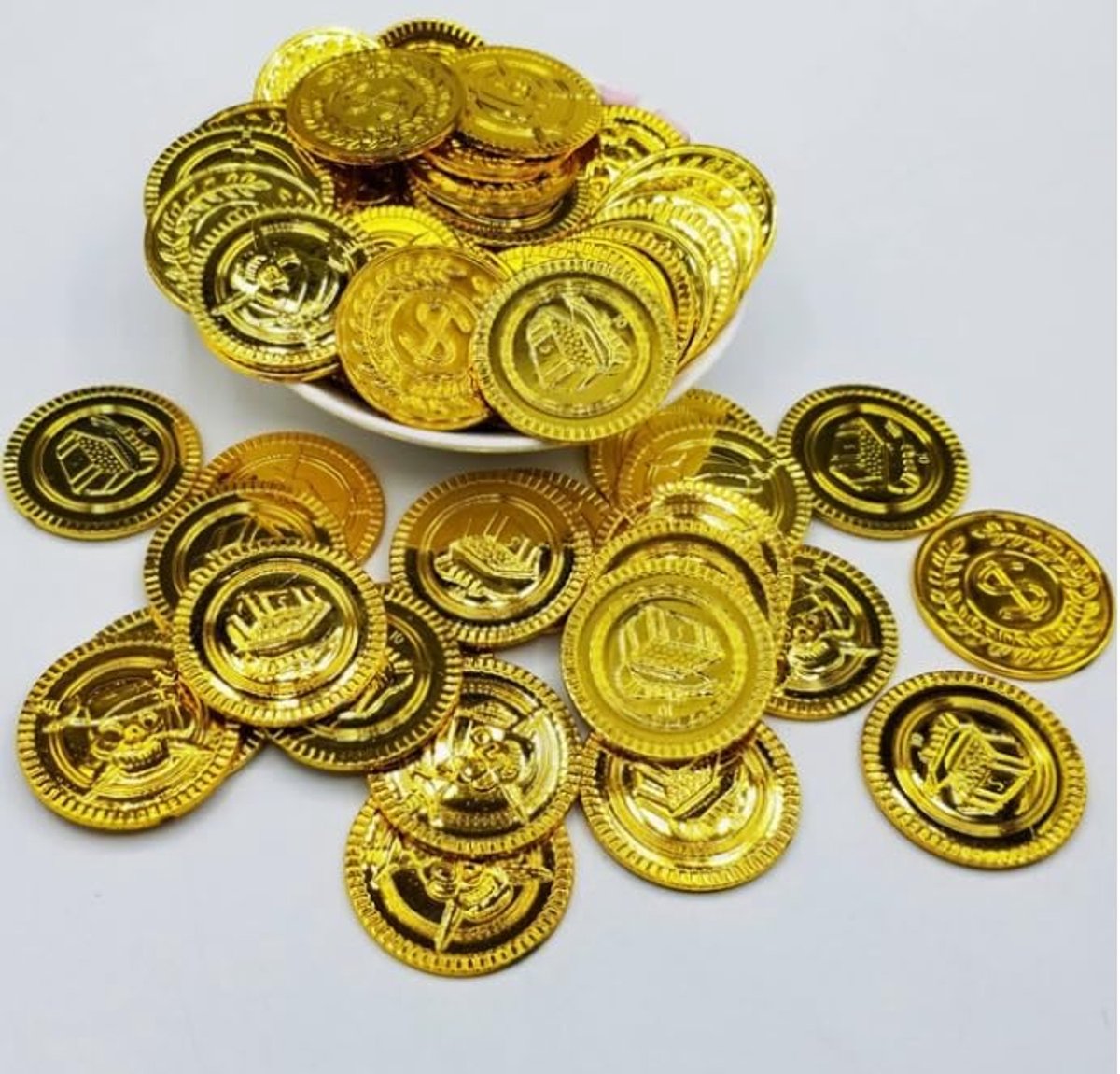 Piratenmunten Set 100 Stuks - Gouden Munten Met Oogmasker En Tas - Ideaal Voor Rollenspellen En Schatzoekfeesten - ShopVlot