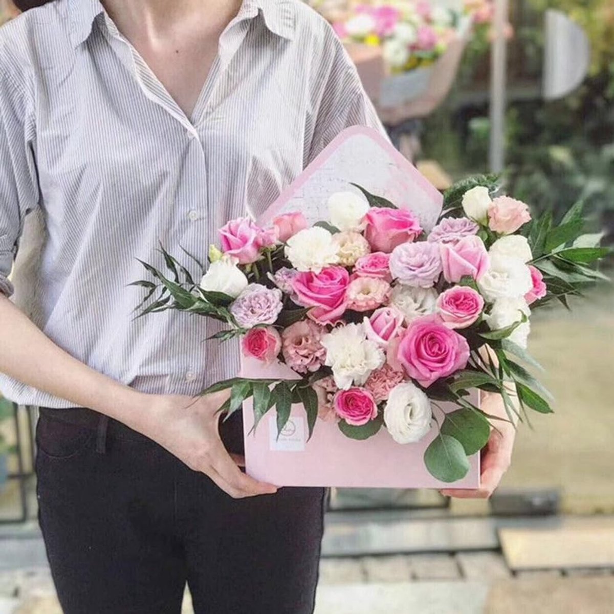 Bloemist verpakking geschenkdoos 5 stuks - waterdicht - roze - hand opvouwbaar voor bloemen - ShopVlot