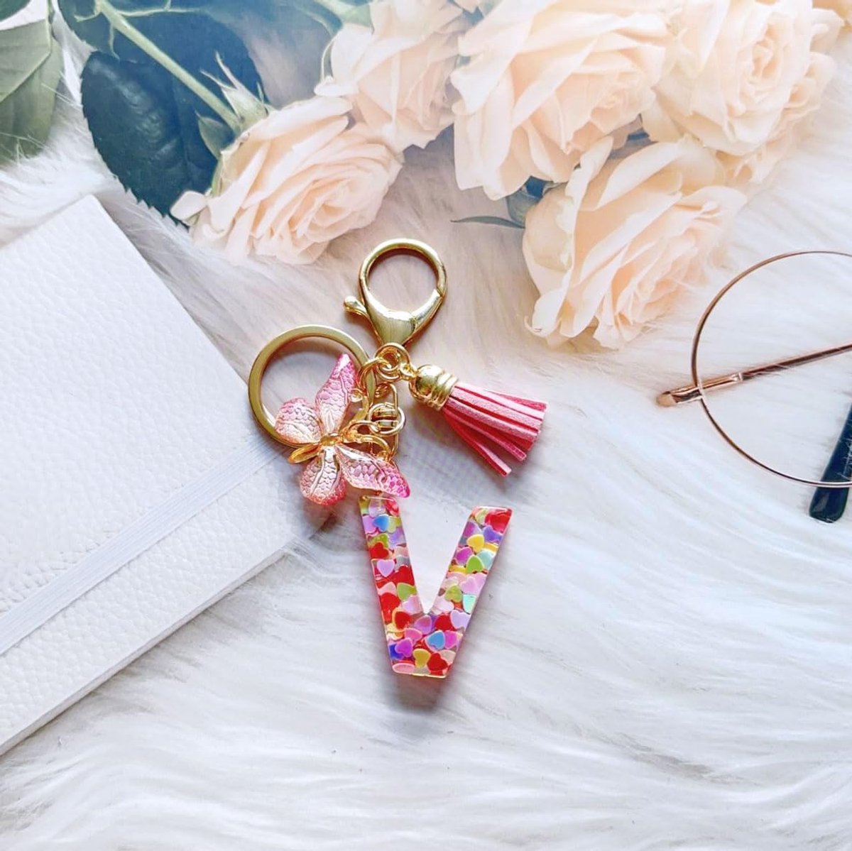 Sleutelhanger dames - Roze A-Z - 26 letters - Persoonlijk cadeau voor zussen - ShopVlot