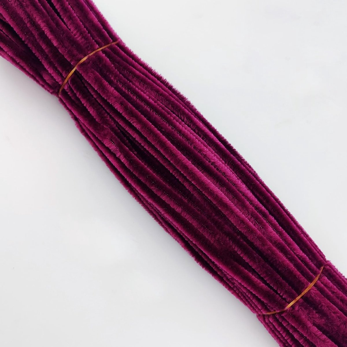 Kleurige chenille pijpenragers voor kinderen - Creatief knutselen, DIY-projecten en educatieve activiteiten met buigbare stokken