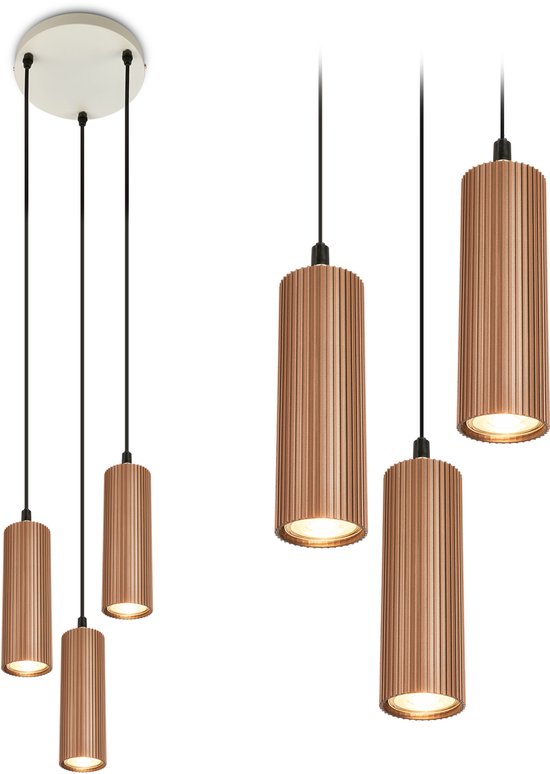 Drie koperkleurige hanglampen met geribbelde structuur en een close-up van twee lampen.