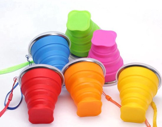 Opvouwbare beker met deksel- Siliconen inklapbare beker - 200ML - Groen - Met koordje - Siliconen - CHPN — afbeelding 2