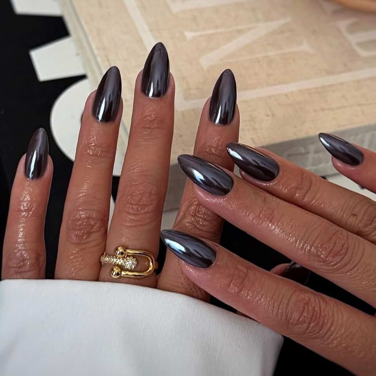 24 stuks kunstnagels, amandel, zwarte aurora, glanzend, Franse nagels, natuurlijk acryl, volledige dekking, zachte gelnagels, kunstnageltips voor vrouwen en meisjes