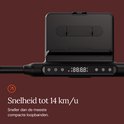 Close-up van het display van de zwarte loopband met snelheid tot 14 km/u.