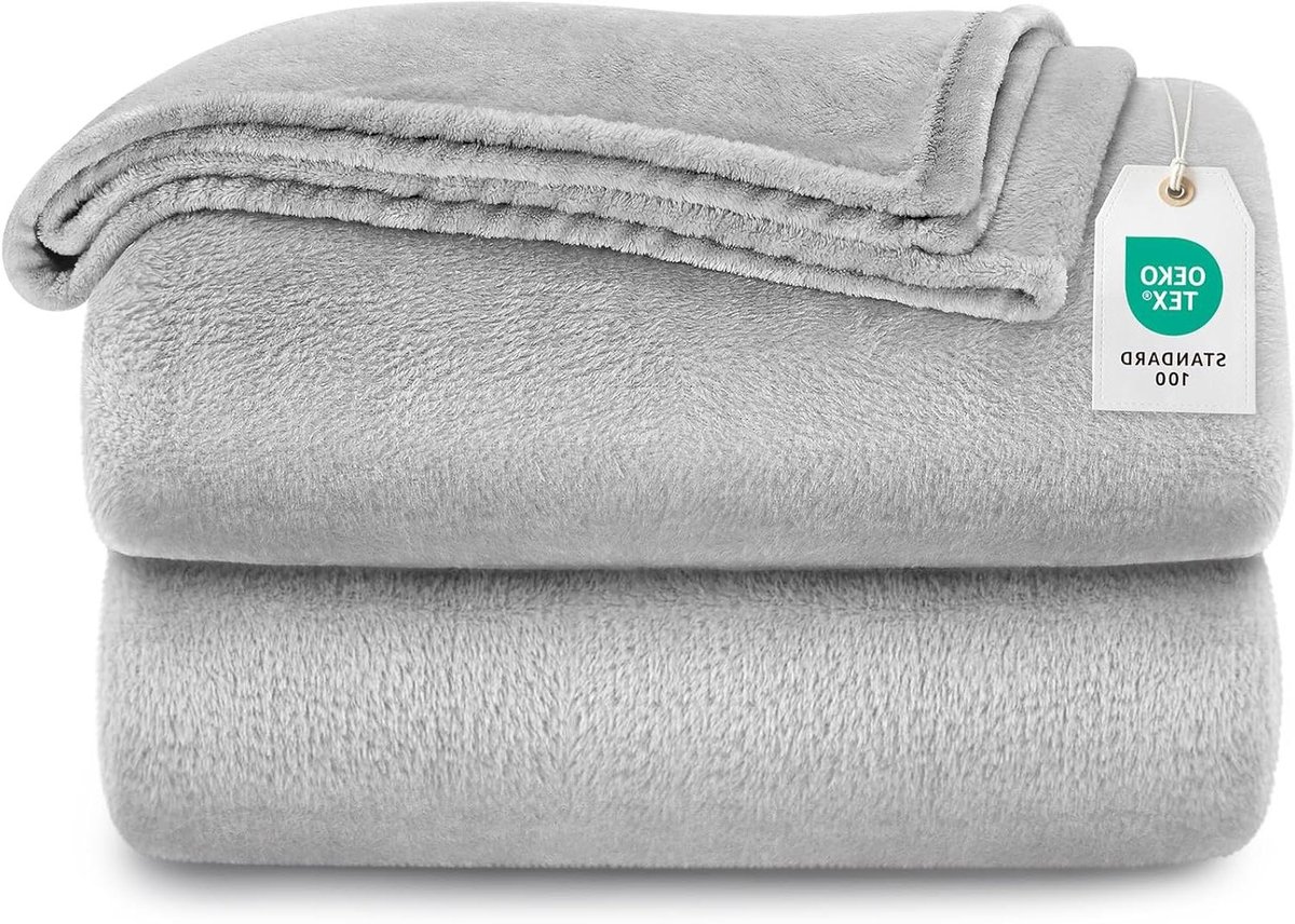 Zachte Deken - Fleece Plaid - Gezelligheid Thuis - Extra Zacht Materiaal - 150x200 cm - Lichtgrijs