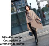 Stijlvolle Luchtige Omslagdoek in Beige Kleur