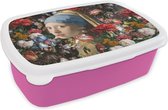 Broodtrommel Roze - Lunchbox - Brooddoos - Meisje met de parel - Johannes Vermeer - Bloemen - 18x12x6 cm - Kinderen - Meisje