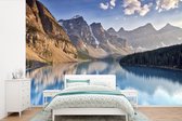Behang - Fotobehang Moraine Lake bij de provincie Alberta in Canada - Breedte 360 cm x hoogte 240 cm