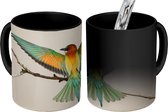 Magische Mok - Foto op Warmte Mokken - Koffiemok - Vogel - Tak - Groen - Magic Mok - Beker - 350 ML - Theemok