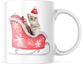 Kerst Mok met afbeelding: Kitten in kerstslee | Kerst Decoratie | Kerst Versiering | Grappige Cadeaus | Koffiemok | Koffiebeker | Theemok | Theebeker