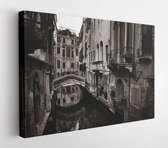 Onlinecanvas - Schilderij - Uitzicht De Gracht Venetië Met Historische Gebouwen. Italië Moderne Horizontaal Horizontal - Multicolor - 40 X 30 Cm