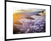 Fotolijst incl. Poster - Zonnestralen langs een vliegtuig - 90x60 cm - Posterlijst
