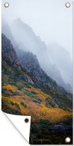 Tuinposter Mist over Cradle Mountain - 30x60 cm - Tuindoek - Buitenposter