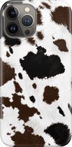 Apple iPhone 13 Pro Max Telefoonhoesje - Premium Hardcase Hoesje - Dun en stevig plastic - Met Dierenprint - Koeien Patroon - Donkerbruin