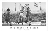 Walljar - Poster Ajax met lijst - Voetbalteam - Amsterdam - Eredivisie - Zwart wit - FC Utrecht - AFC Ajax '76 - 40 x 60 cm - Zwart wit poster met lijst