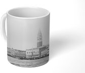 Mok - Het Dogepaleis in de mist - zwart wit - 350 ML - Beker