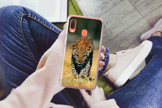Coque Samsung Galaxy A20e - Léopard - Macro - Herbe - Coque de téléphone en Siliconen