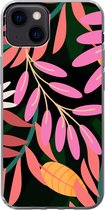 Geschikt voor iPhone 13 hoesje - Tropisch - Bloemen - Patronen - Siliconen Telefoonhoesje