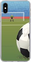Geschikt voor iPhone Xs Max hoesje - Een illustratie van een voetbal op het veld in het stadion - Jongens - Meiden - Kids - Siliconen Telefoonhoesje