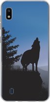 Geschikt voor Samsung Galaxy A10 hoesje - Wolf - Bomen - Silhouet - Siliconen Telefoonhoesje