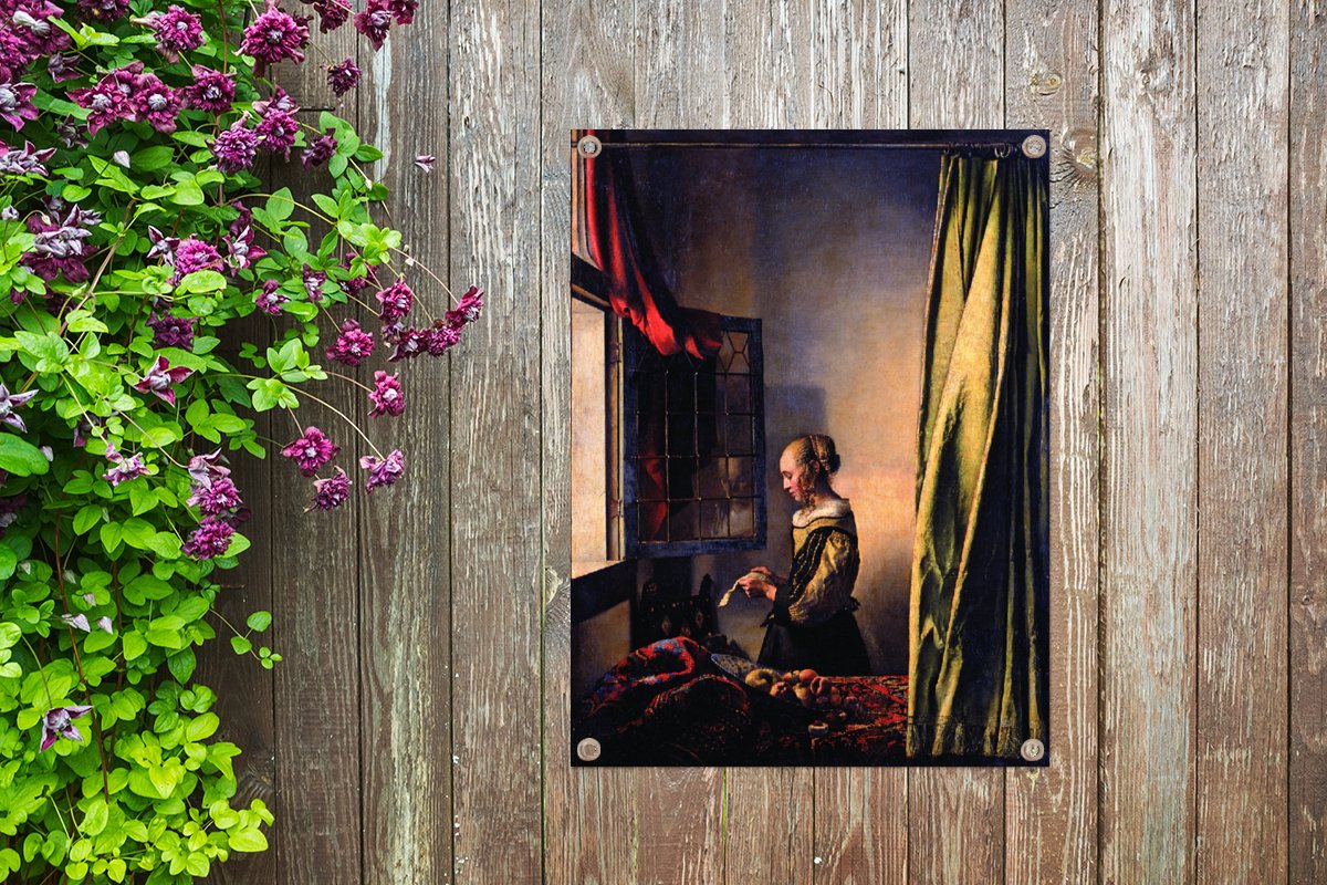 Tuinschilderij Brieflezend meisje bij het venster - Schilderij van