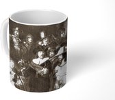 Mok - Koffiemok - De Nachtwacht in zwart-wit - Schilderij van Rembrandt van Rijn - Mokken - 350 ML - Beker - Koffiemokken - Theemok