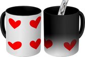 Magische Mok - Foto op Warmte Mokken - Koffiemok - Een illustratie met hartjes in verschillende vormen op een witte achtergrond - Magic Mok - Beker - 350 ML - Theemok