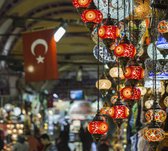 Plusieurs lampes anciennes sur le Grand Bazar d'Istanbul, - Papier peint photo (en allées) - 250 x 260 cm