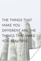 Affiche Citations - Avec des cactus noirs et blancs - Les choses qui te rendent belle - Proverbes - 60x90 cm